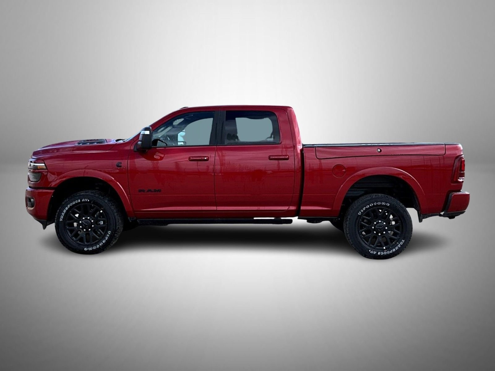 New 2026 Molten Red Pearl-Coat Exterior Paint RAM Limited image 8