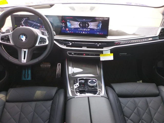 Used 2026 Blue BMW M60i image 14