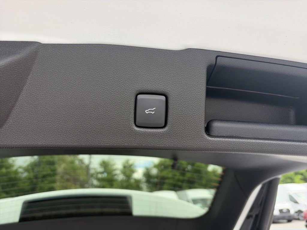 Used 2025 White Ford Active image 30