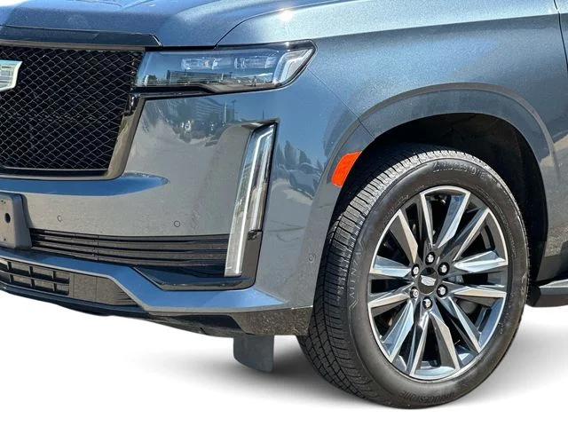 Used 2021 Gray Cadillac Sport image 7
