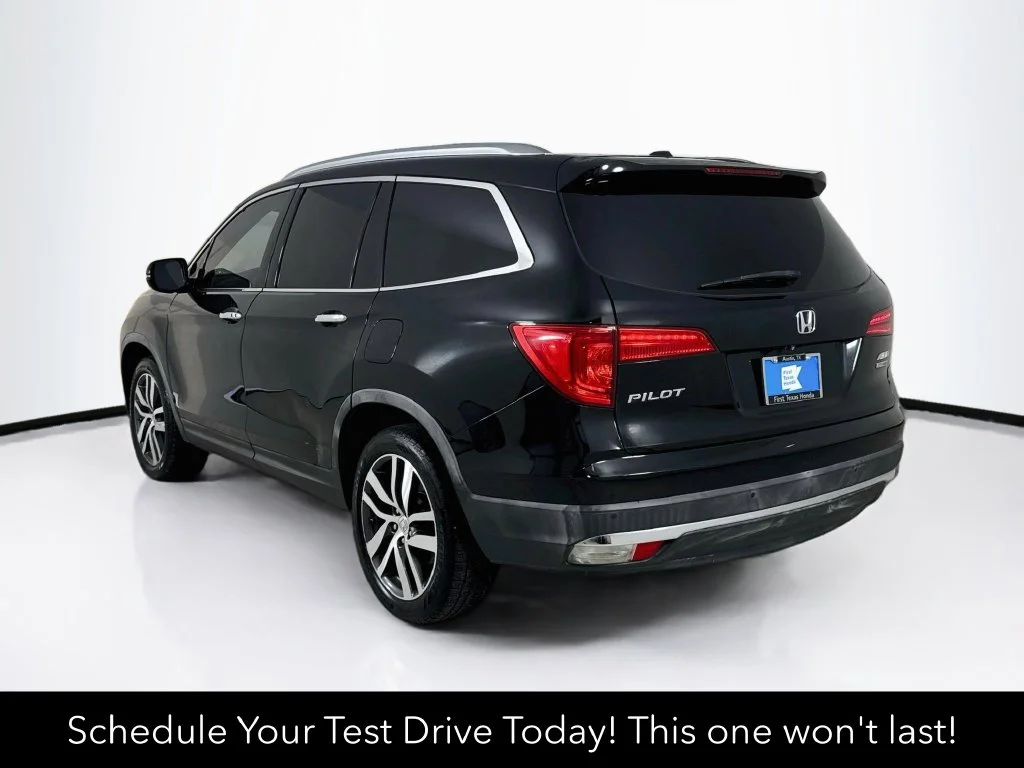 Certified Used 2017 Crystal Black Pearl Honda Touring image 6
