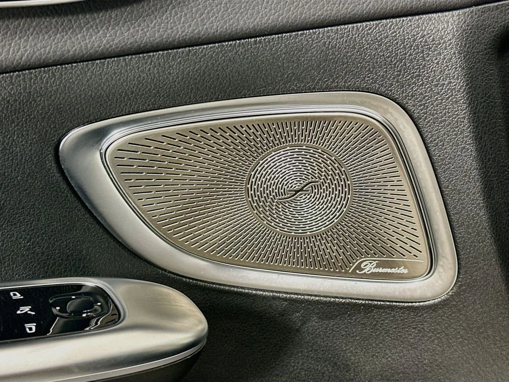 Used 2025 White Mercedes-Benz C 300 image 18