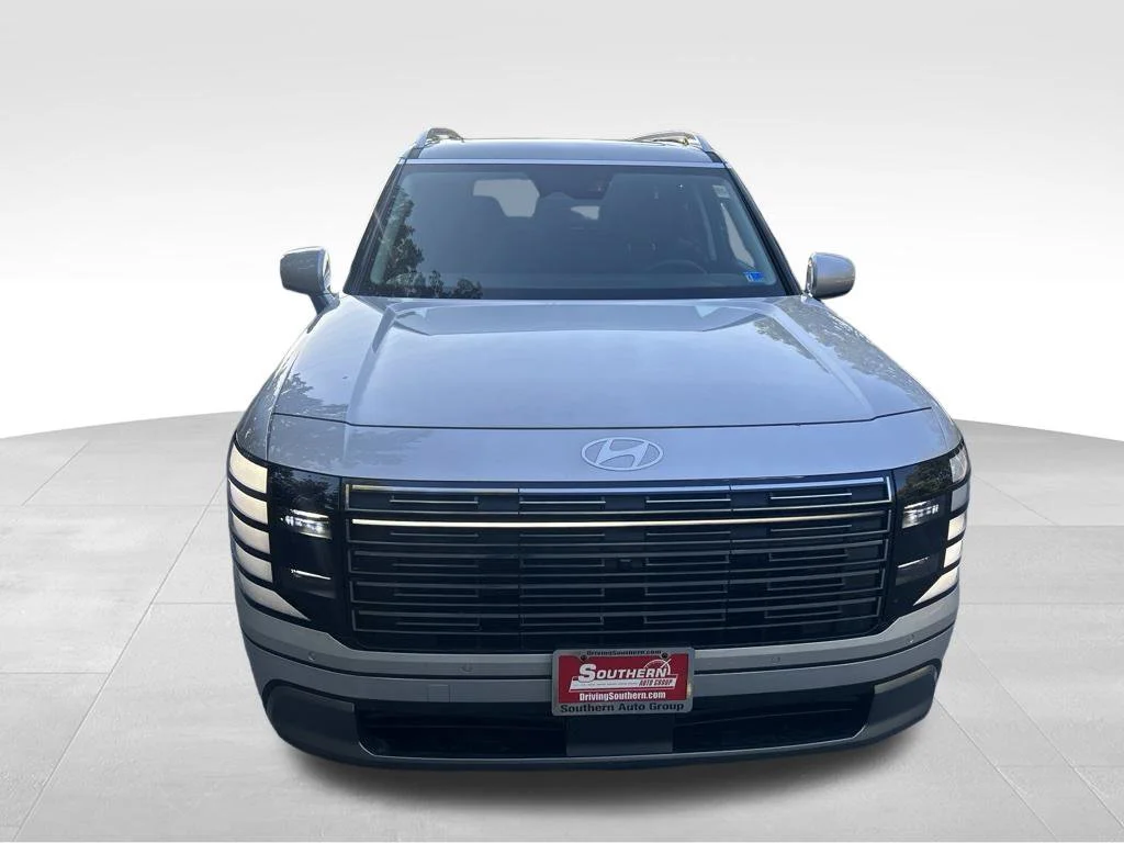 Used 2026 Silver Hyundai SEL Premium image 10