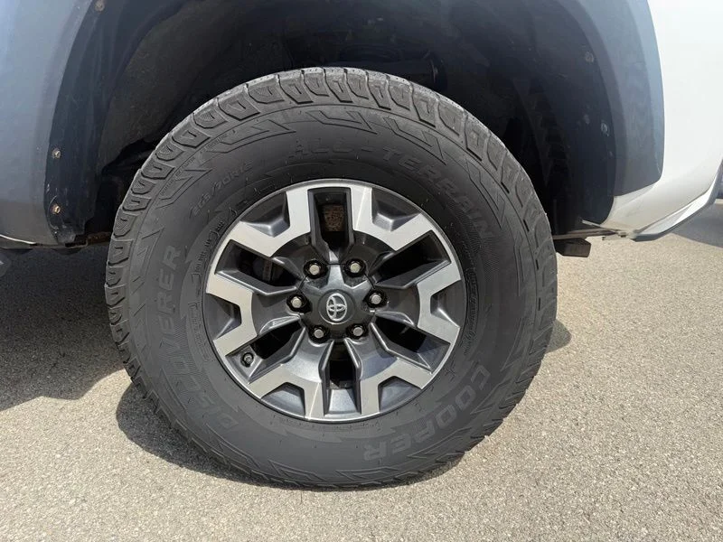 Used 2020 White Toyota TRD Off-Road image 11