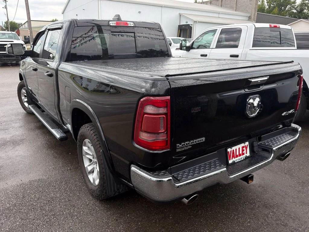 Used 2022 Black Ram Laramie image 12