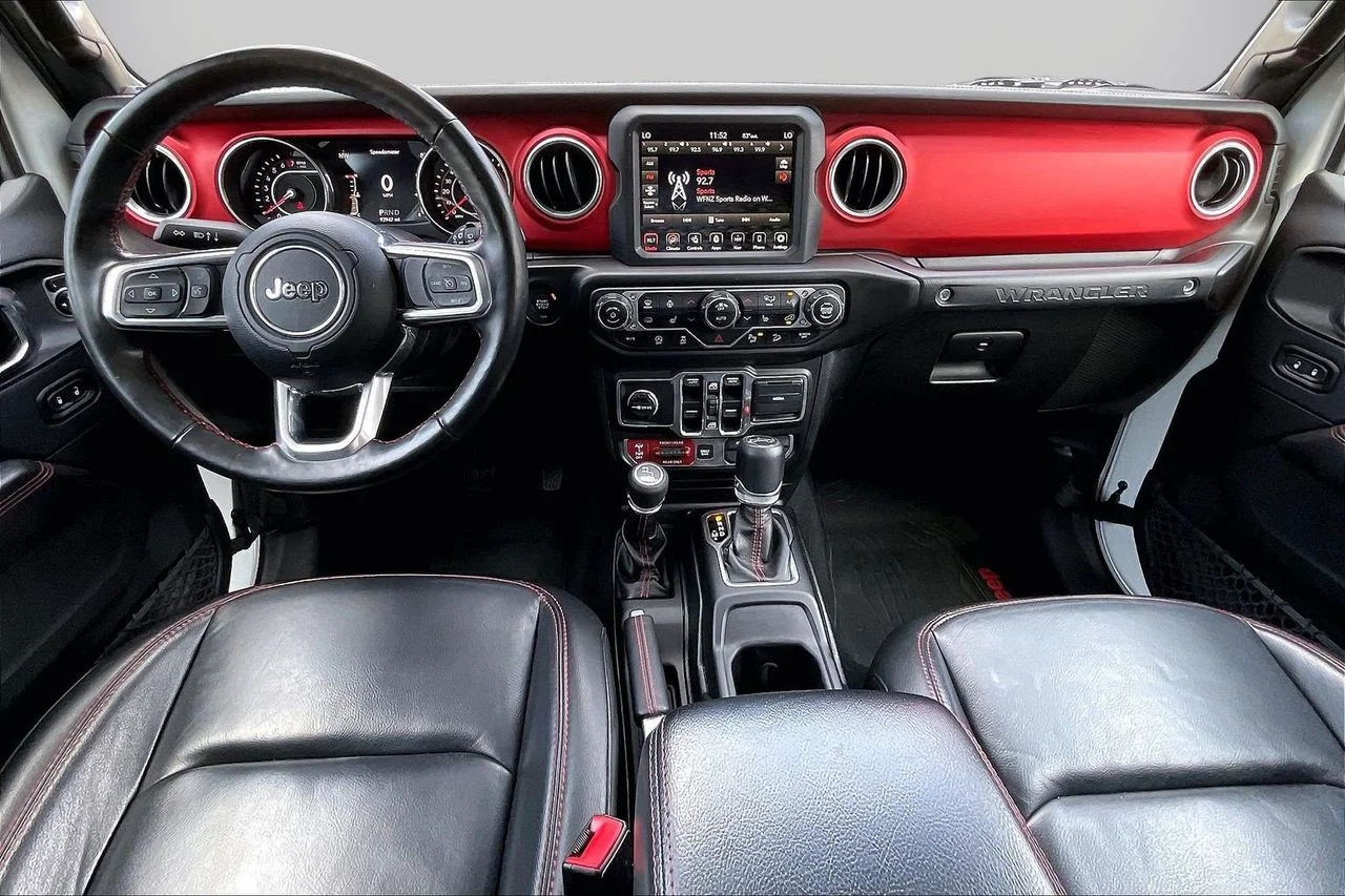 Certified Used 2018 White Jeep Rubicon image 15