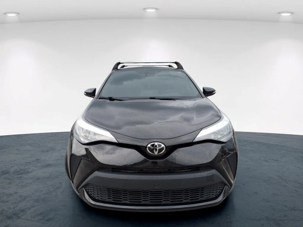 Used 2021 Black Toyota XLE image 4