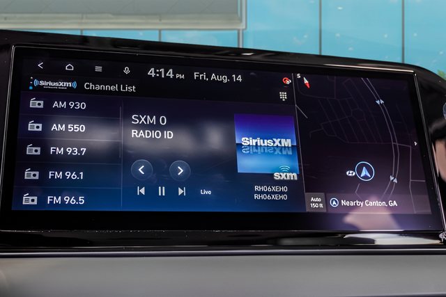 Certified Used 2025 White Hyundai SEL image 32