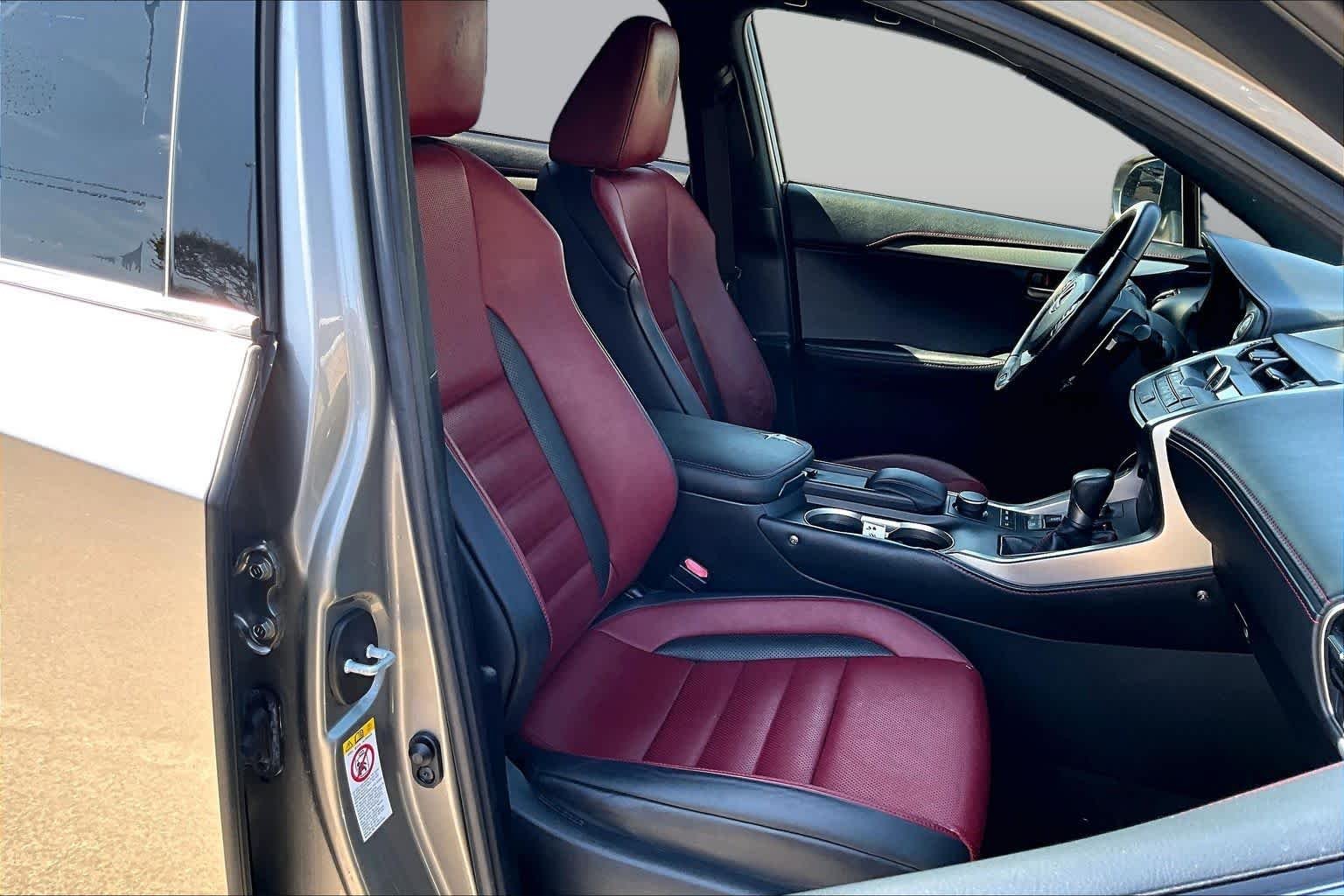 Used 2017 Atomic Silver Lexus  image 9