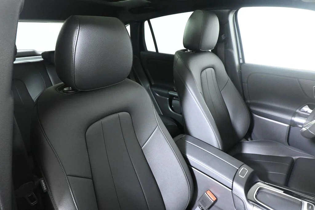 Used 2026 Black Mercedes-Benz GLA 250 image 33