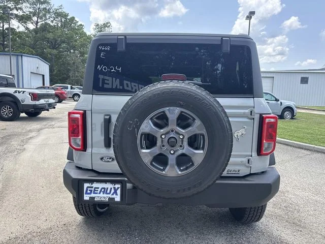 New 2026 Avalanche Gray Ford Big Bend® image 15