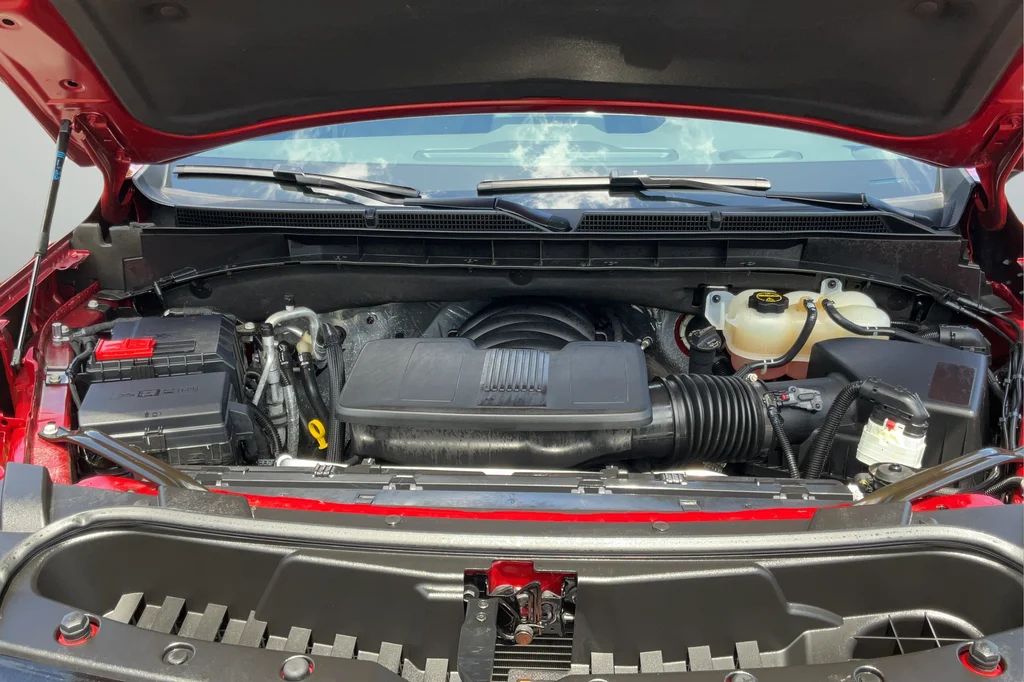 Used 2024 Red GMC SLE image 23