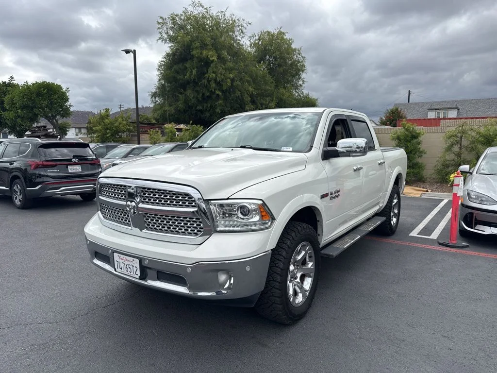 2017 RAM 1500 Laramie 4x4 Crew Cab 5'7's photo
