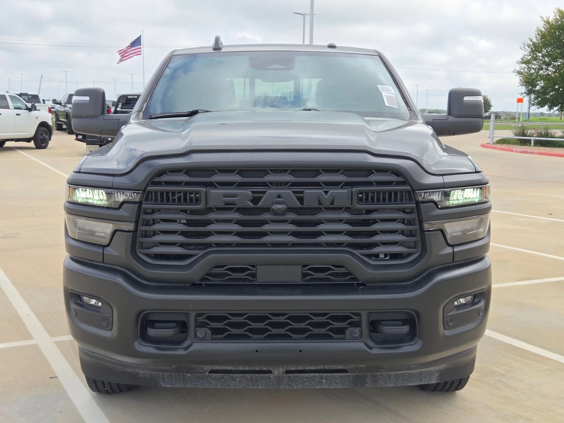 New 2026 Ceramic Gray Clear-Coat Exterior Paint RAM Tradesman image 8