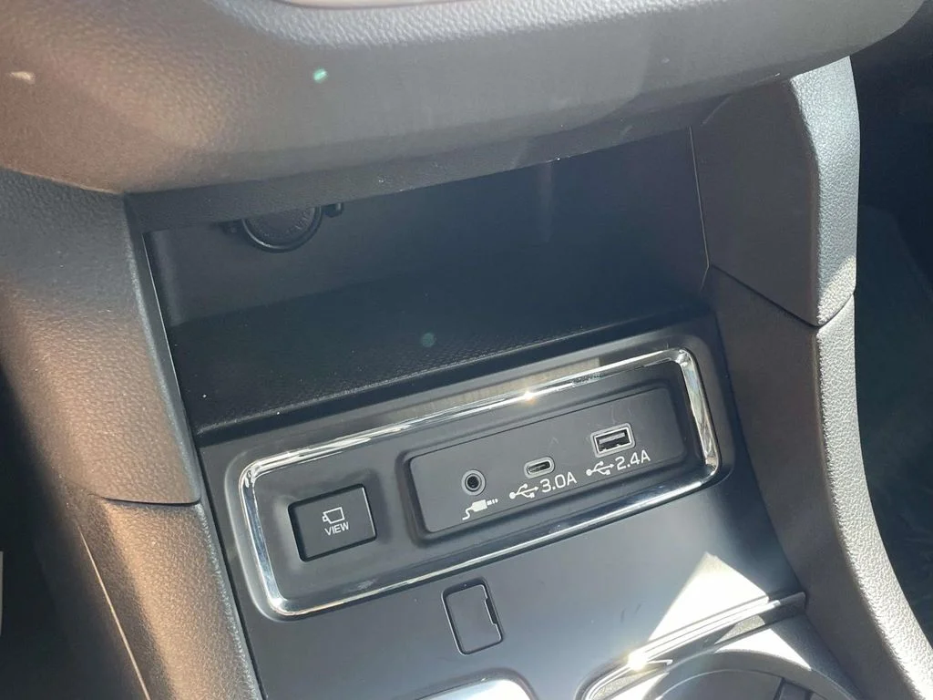 Used 2026 Magnetite Gray Metallic Subaru Limited image 25