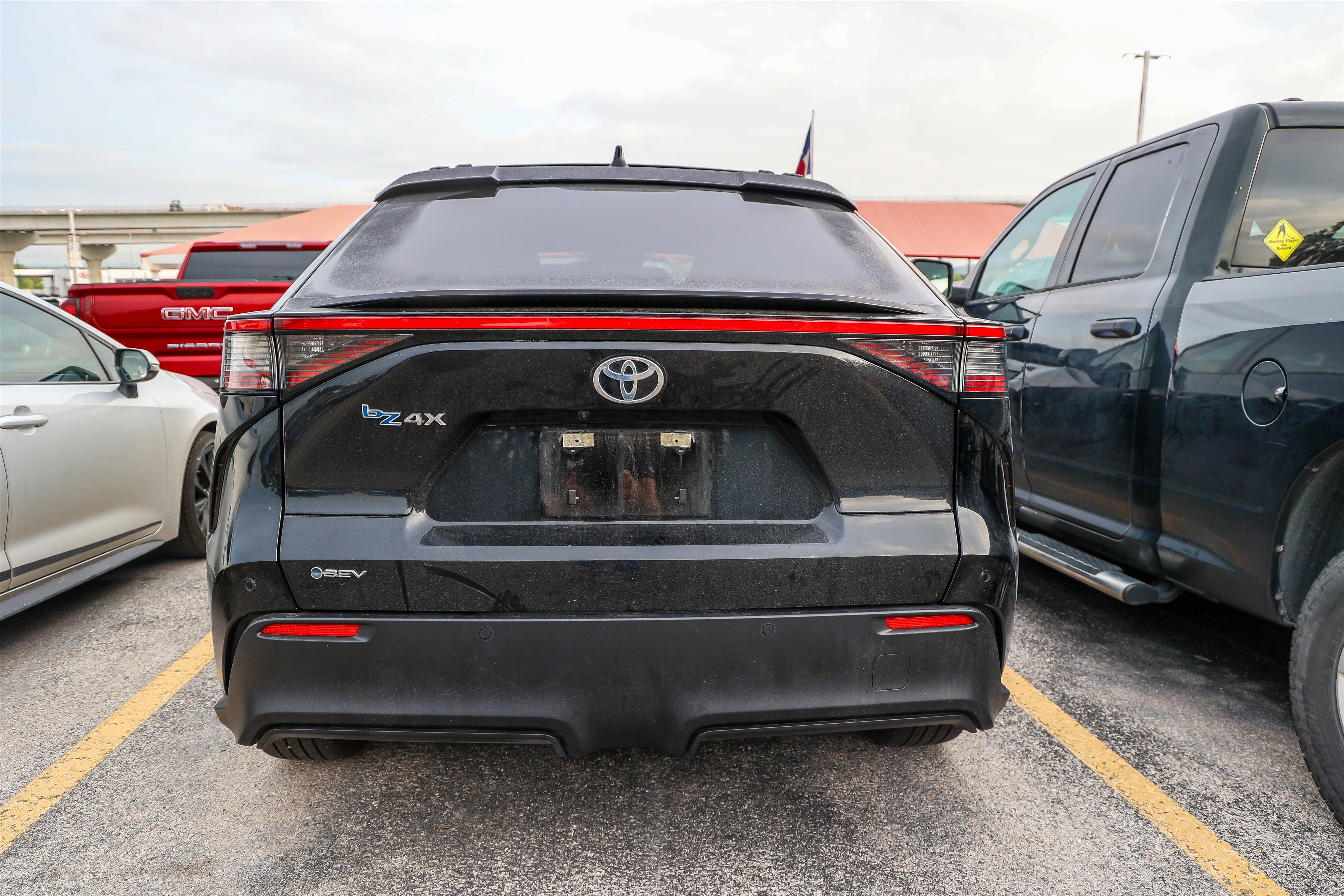 Used 2024 Black Toyota XLE image 7