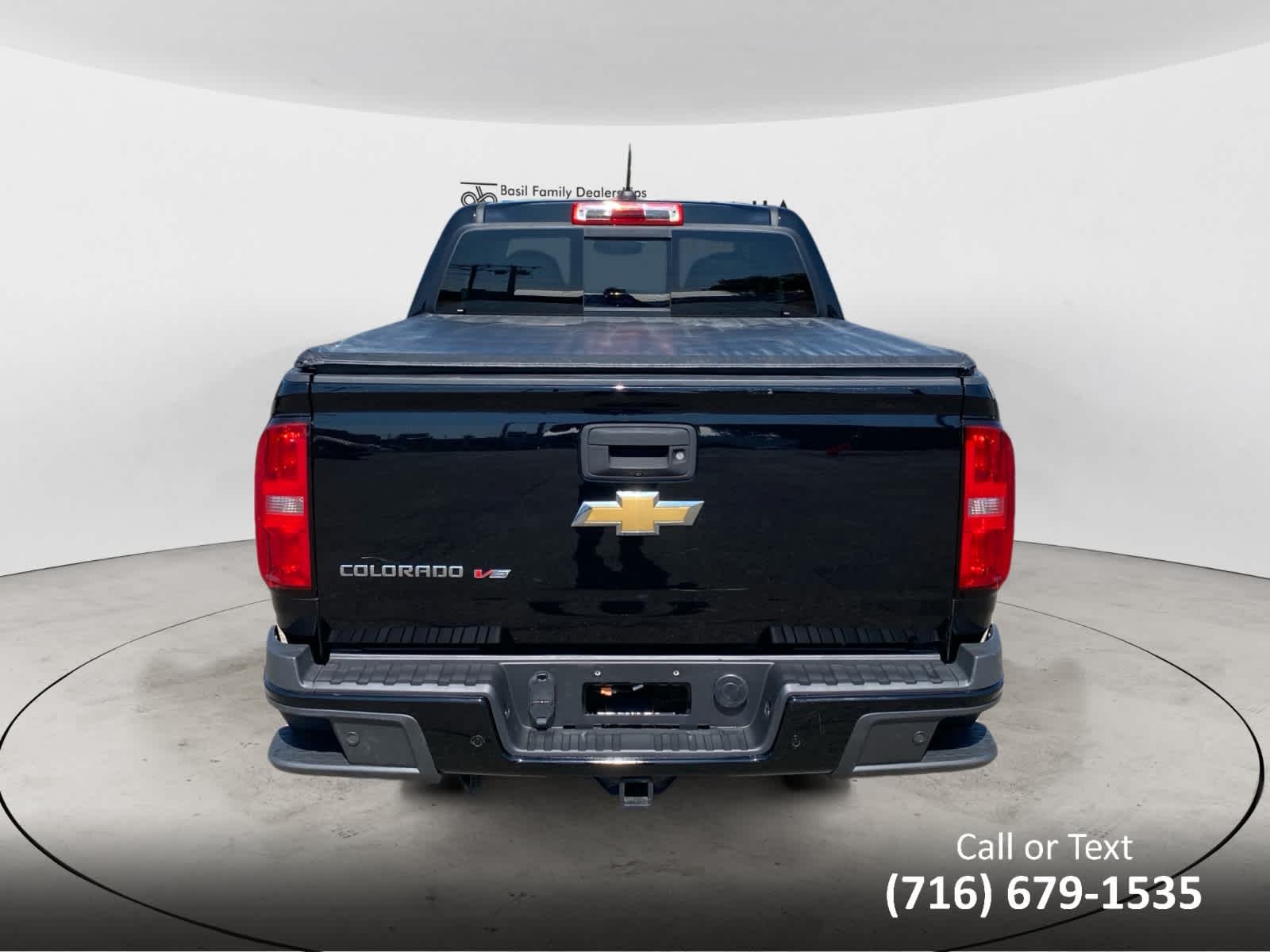 Used 2019 BLACK Chevrolet 4WD Z71 image 23