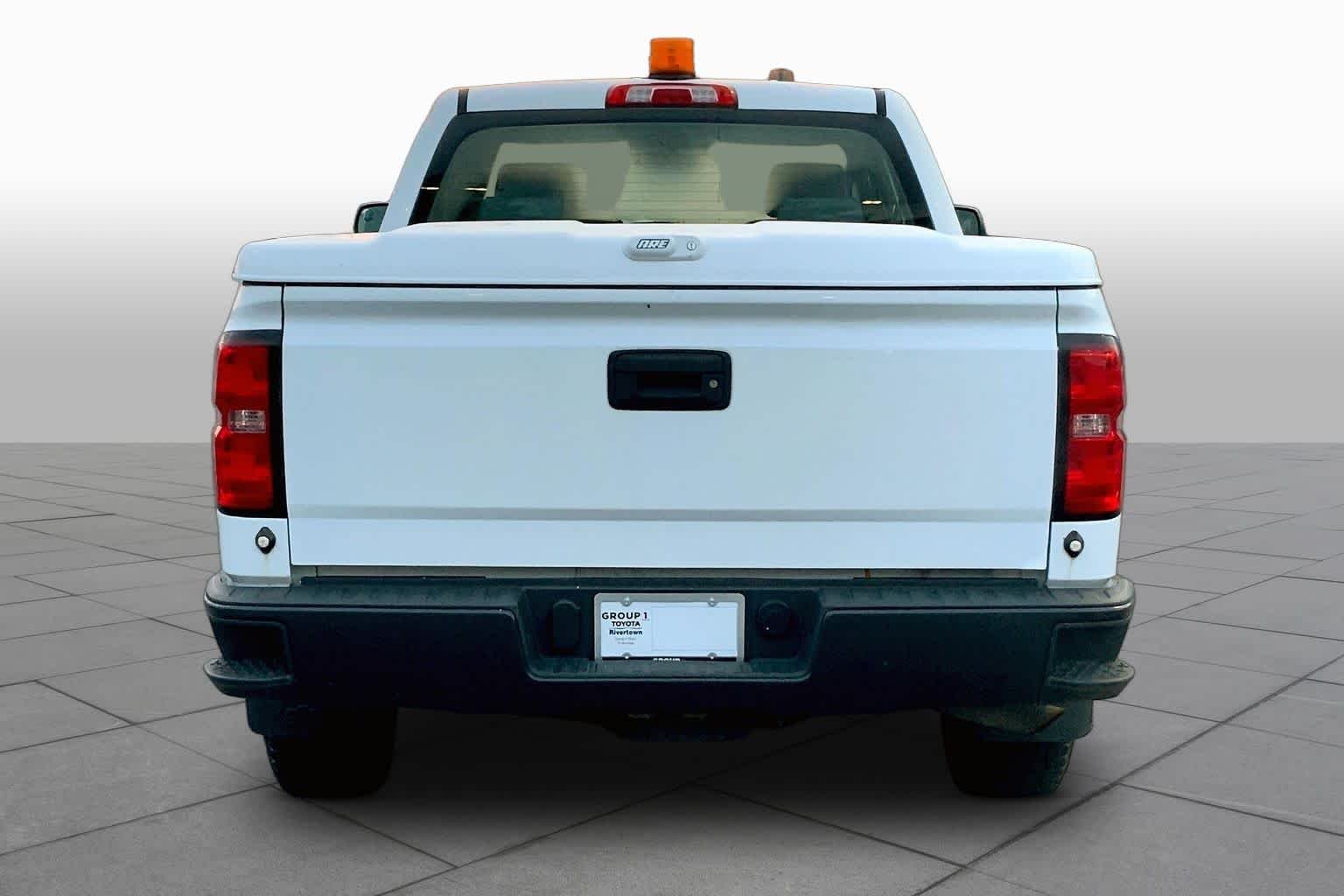 Used 2017 Summit White Chevrolet Work Truck image 5