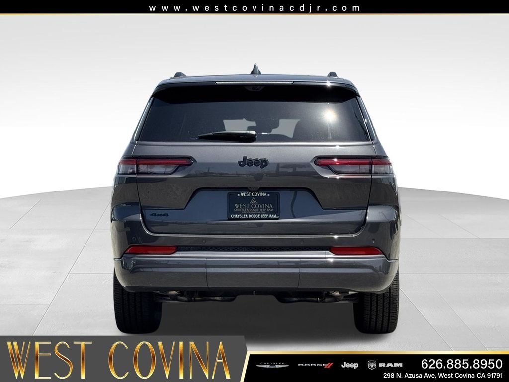New 2026 Baltic Gray Metallic Clear-Coat Exterior Paint Jeep Limited Reserve image 9