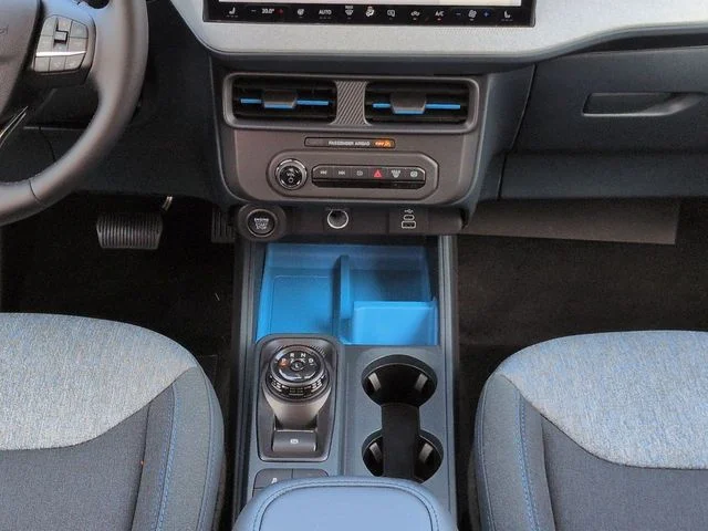 New 2026 Black Ford XLT image 19
