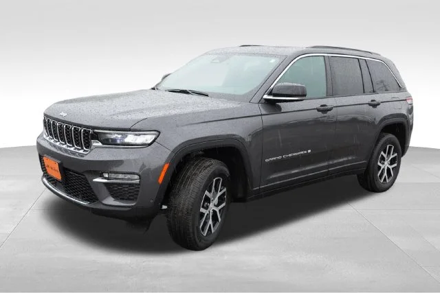 Certified Used 2024 Gray Jeep Limited image 11
