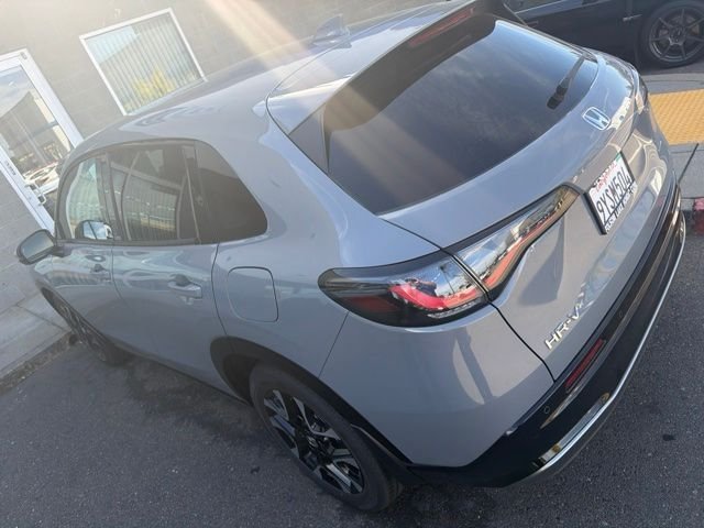 Used 2026  Honda EX-L image 2