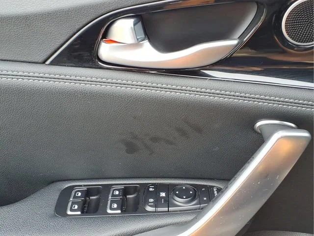 Used 2022 Gray Kia GT-Line image 16