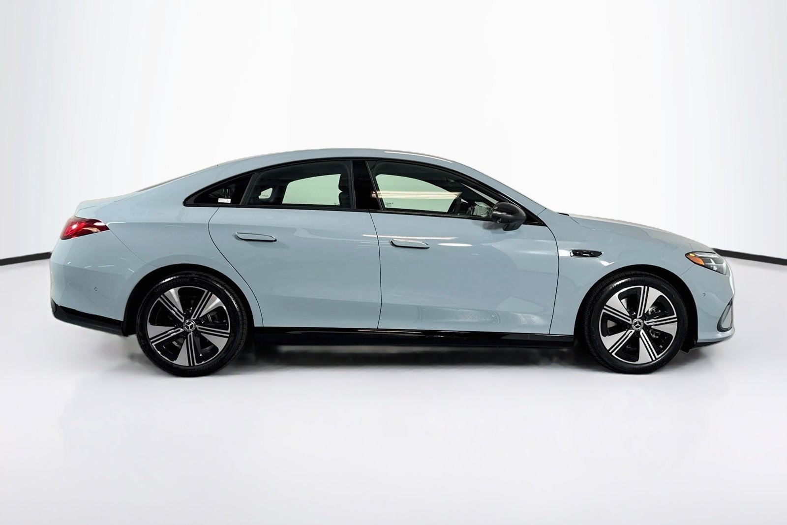 New 2027 Liquid Crystal Green Mercedes-Benz CLA 220 Hybrid image 4