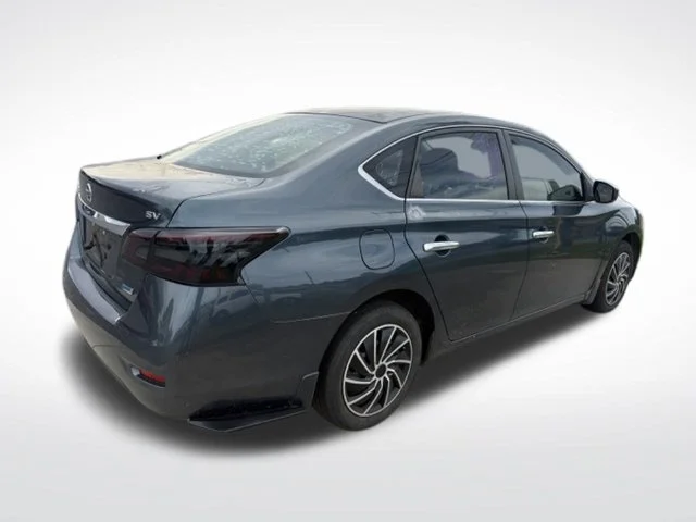 Used 2014 Blue Nissan SV image 8