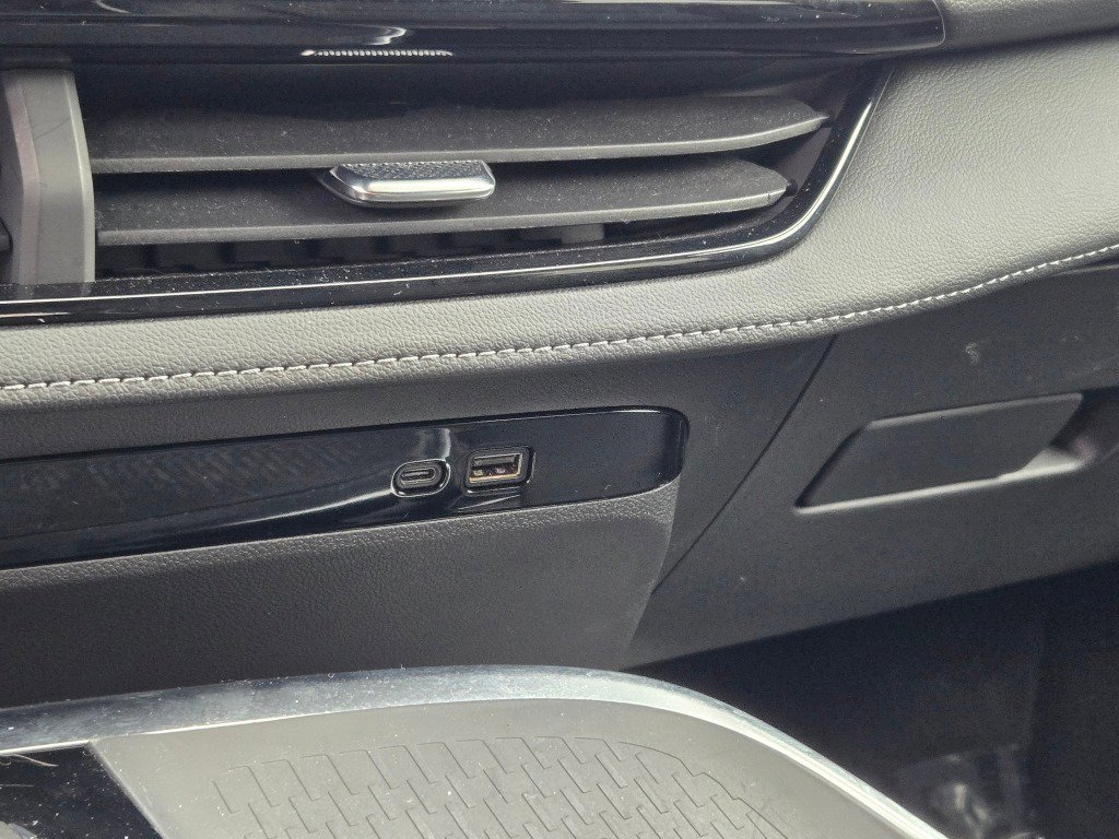 2025 Buick Enclave Preferred - Photo 30