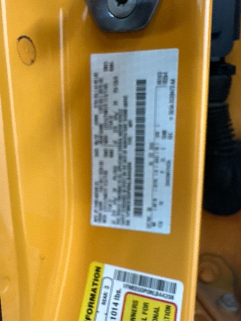 Used 2022 Orange Ford Wildtrak image 30