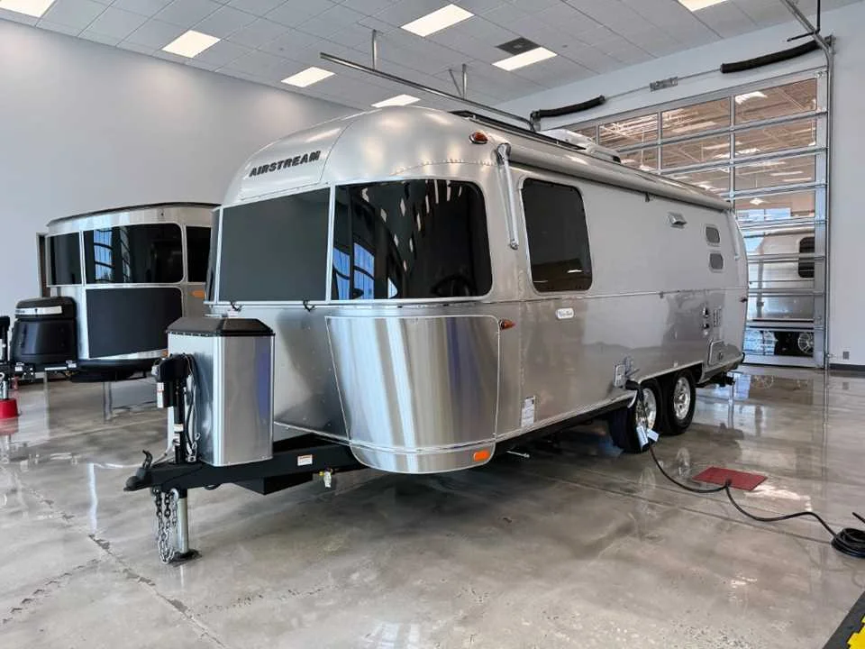 New 2026 SILVER AIRSTREAM  image 5