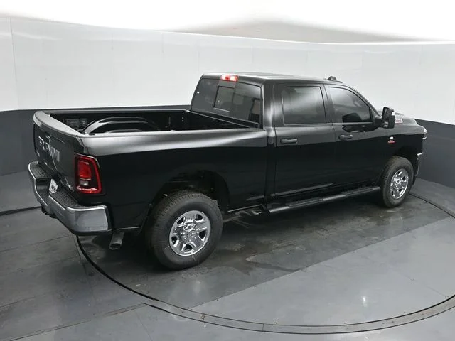 New 2026 Diamond Black Crystal Pearl-Coat Exterior Paint RAM Tradesman image 31