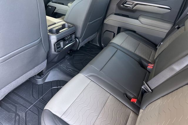 2026 Chevrolet Silverado 1500 ZR2 - Photo 19