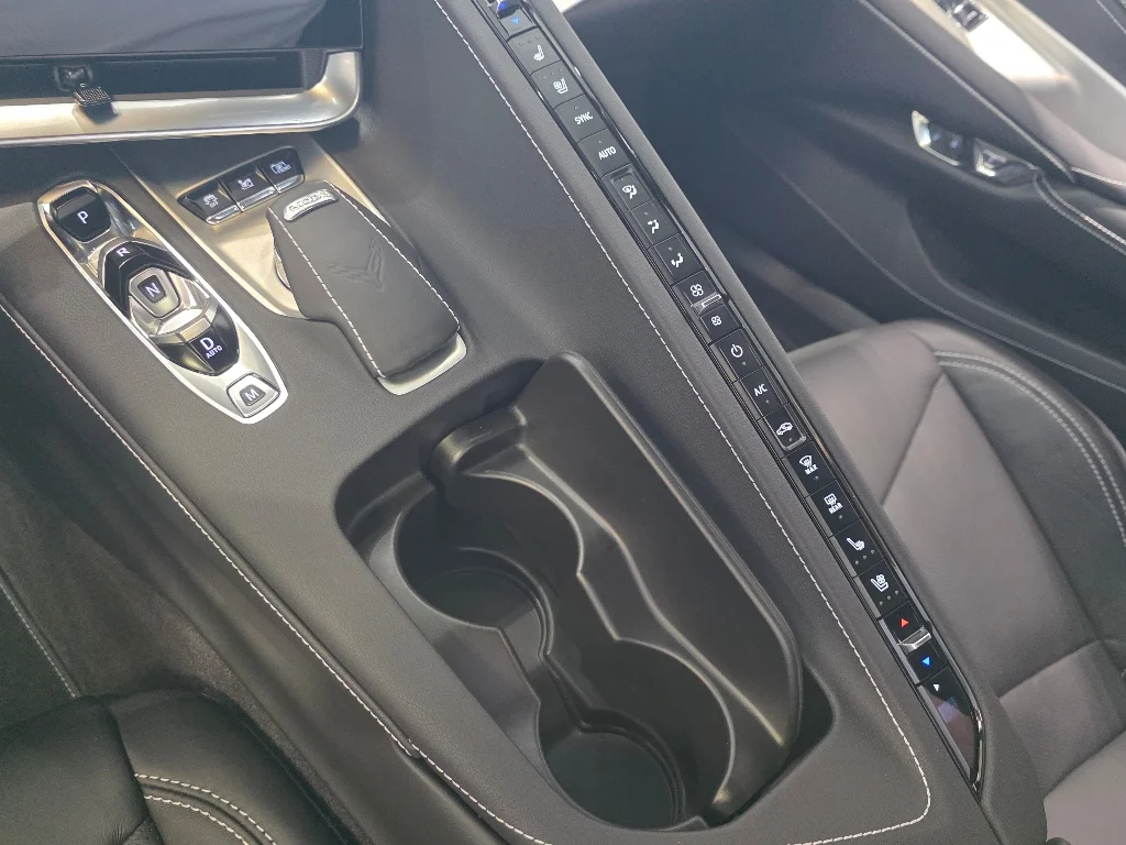 Used 2022 Hypersonic Gray Metallic Chevrolet Stingray image 23