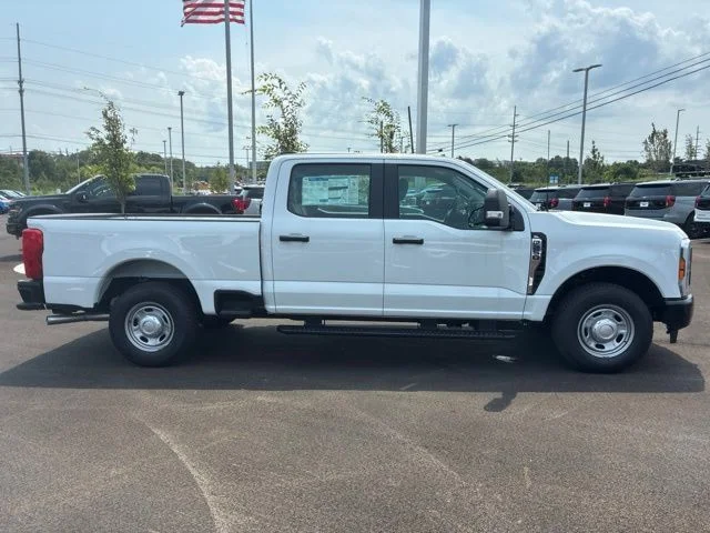 New 2026 Oxford White Ford F-250® XL image 10