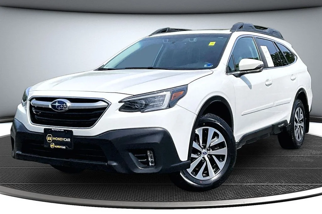 Certified Used 2022 White Subaru Premium image 3