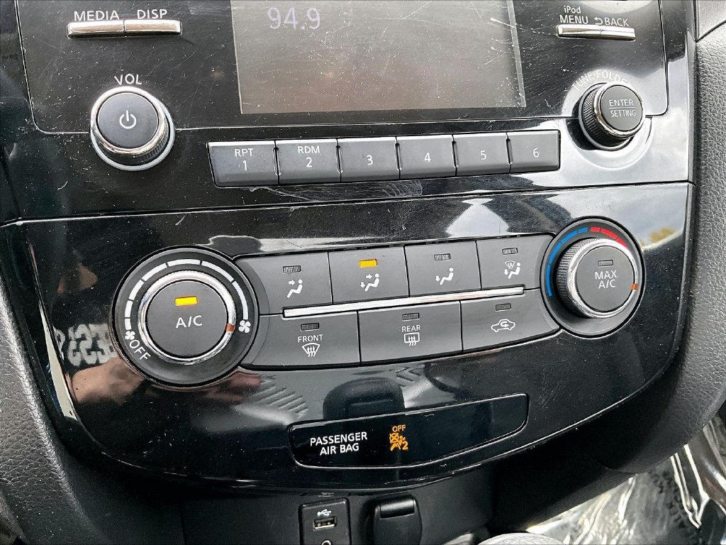 Used 2015 Arctic Blue Metallic Nissan S image 26