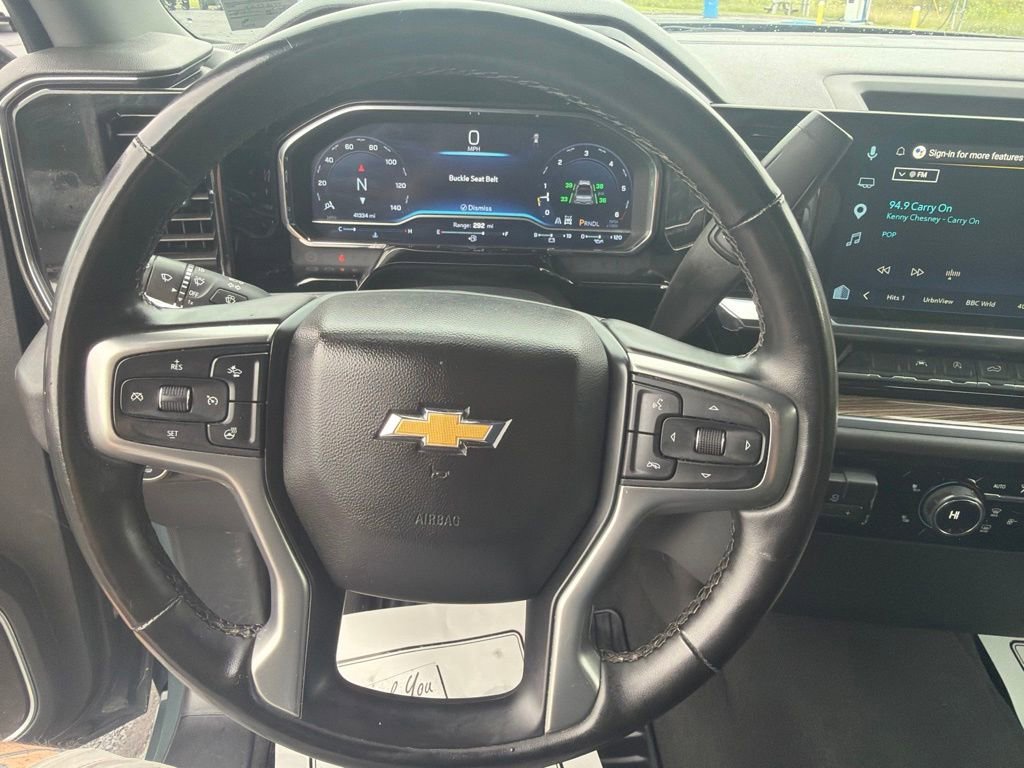 Used 2025 Cypress Gray Chevrolet LT image 16