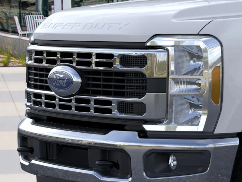 New 2026 Oxford White Ford F-350® XLT image 17