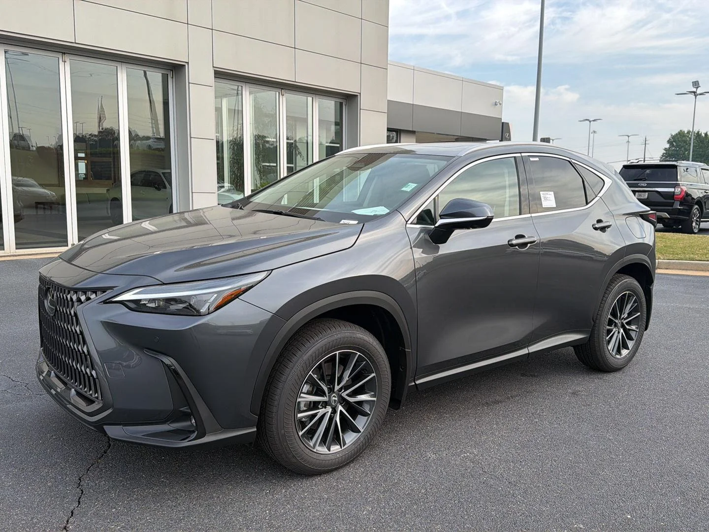 New 2026 Cloudburst Gray Lexus NX 350 Premium image 2