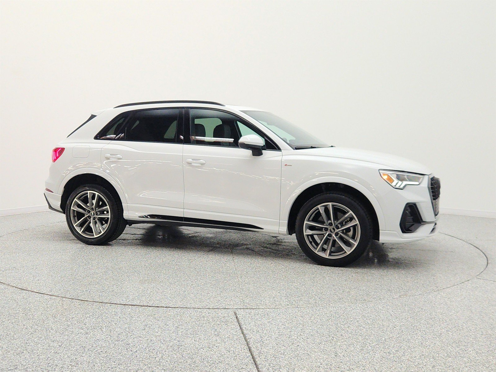 Used 2023 Glacier White Metallic Audi S line Premium Plus 45 TFSI quattro image 4