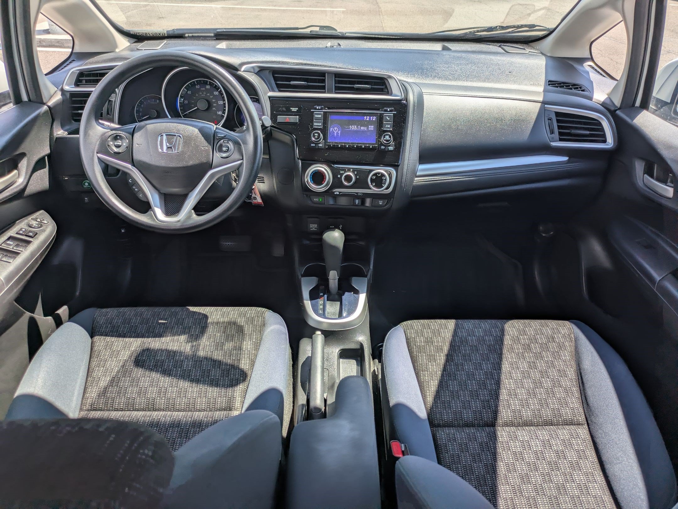 Used 2016 White Honda LX image 25