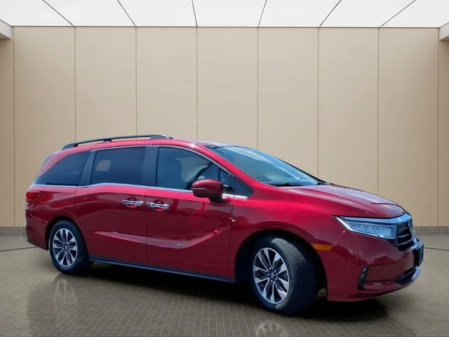 Used 2022 Red Honda EX-L image 22