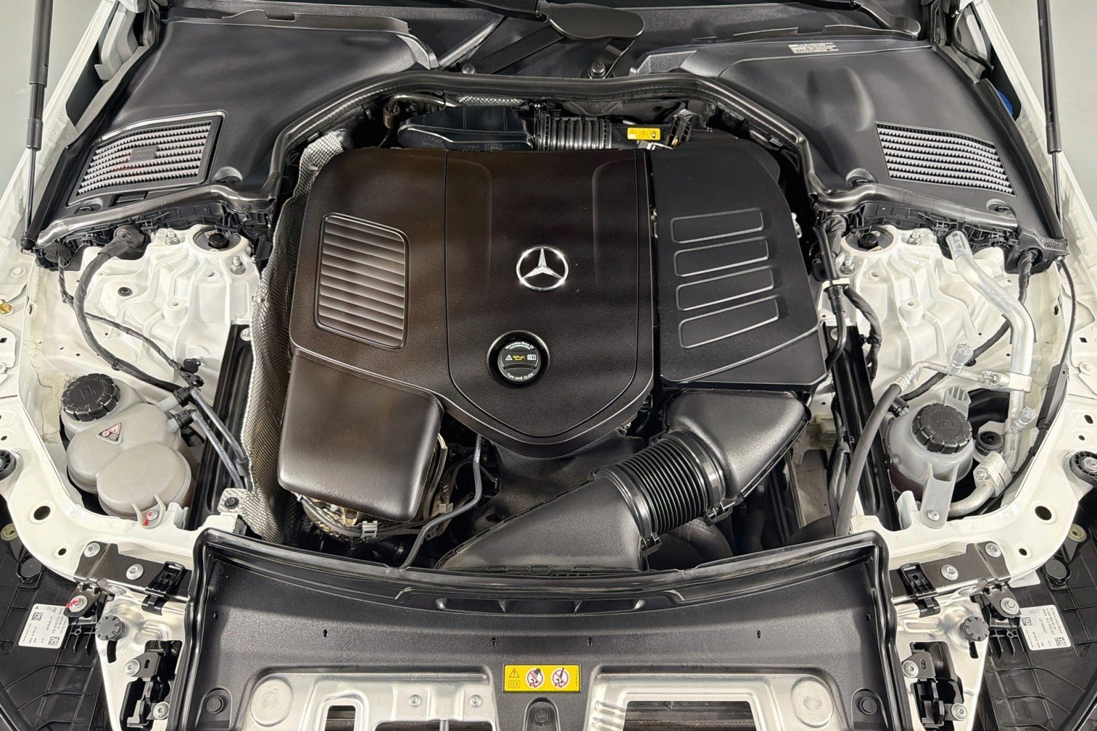 Certified Used 2024 Polar White Mercedes-Benz C 300 image 12