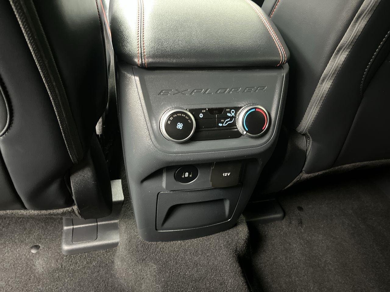 Used 2025 Carbonized Gray Ford ST-Line image 13