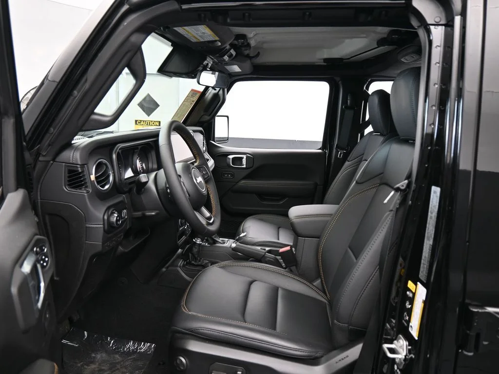 Used 2024 Black Clearcoat Jeep Sport S image 10
