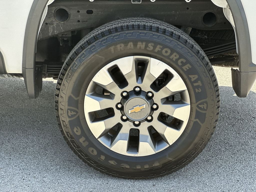 2023 Chevrolet Silverado 2500HD Custom - Photo 31