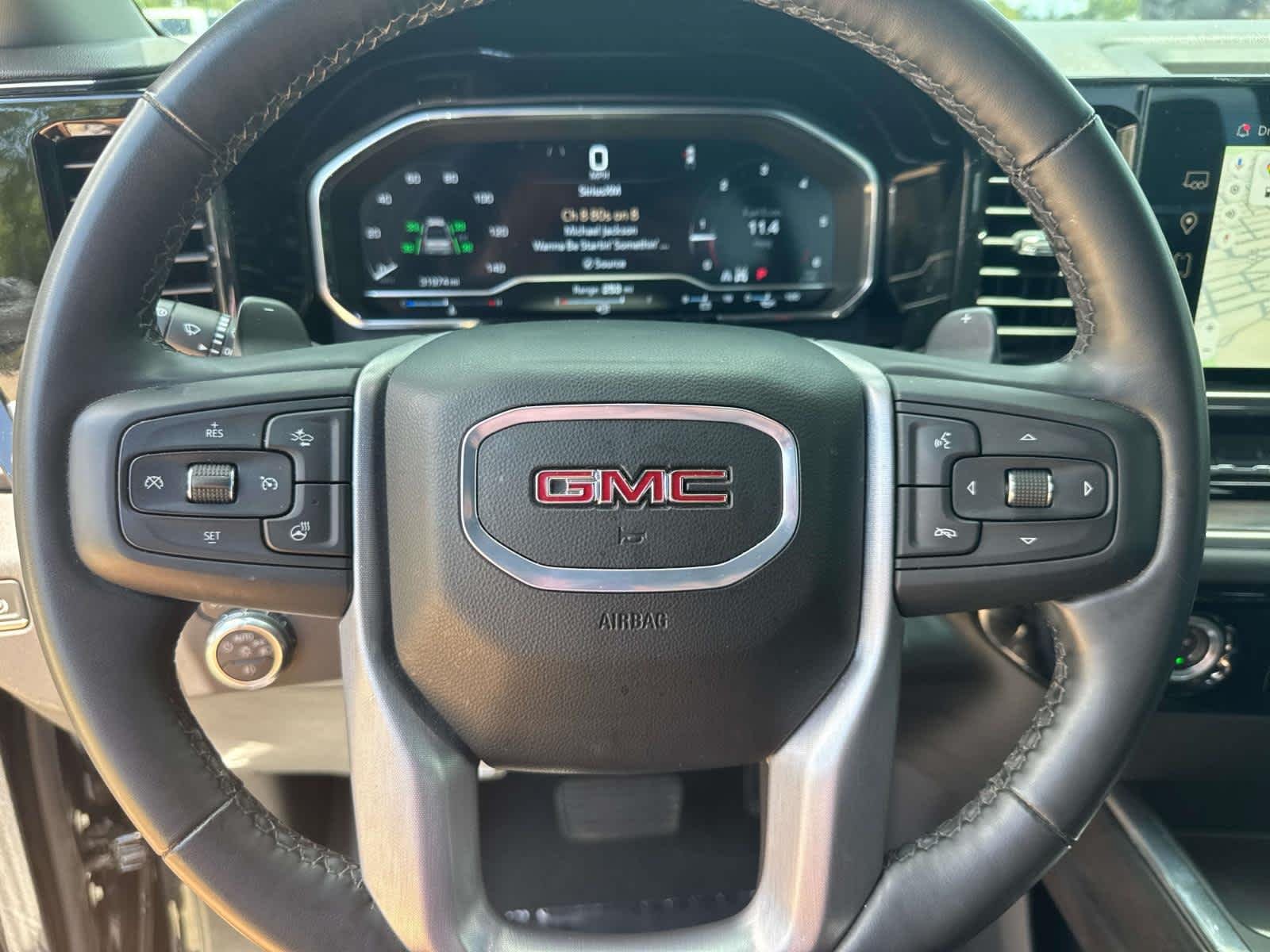 Used 2024 Onyx Black GMC SLT image 15