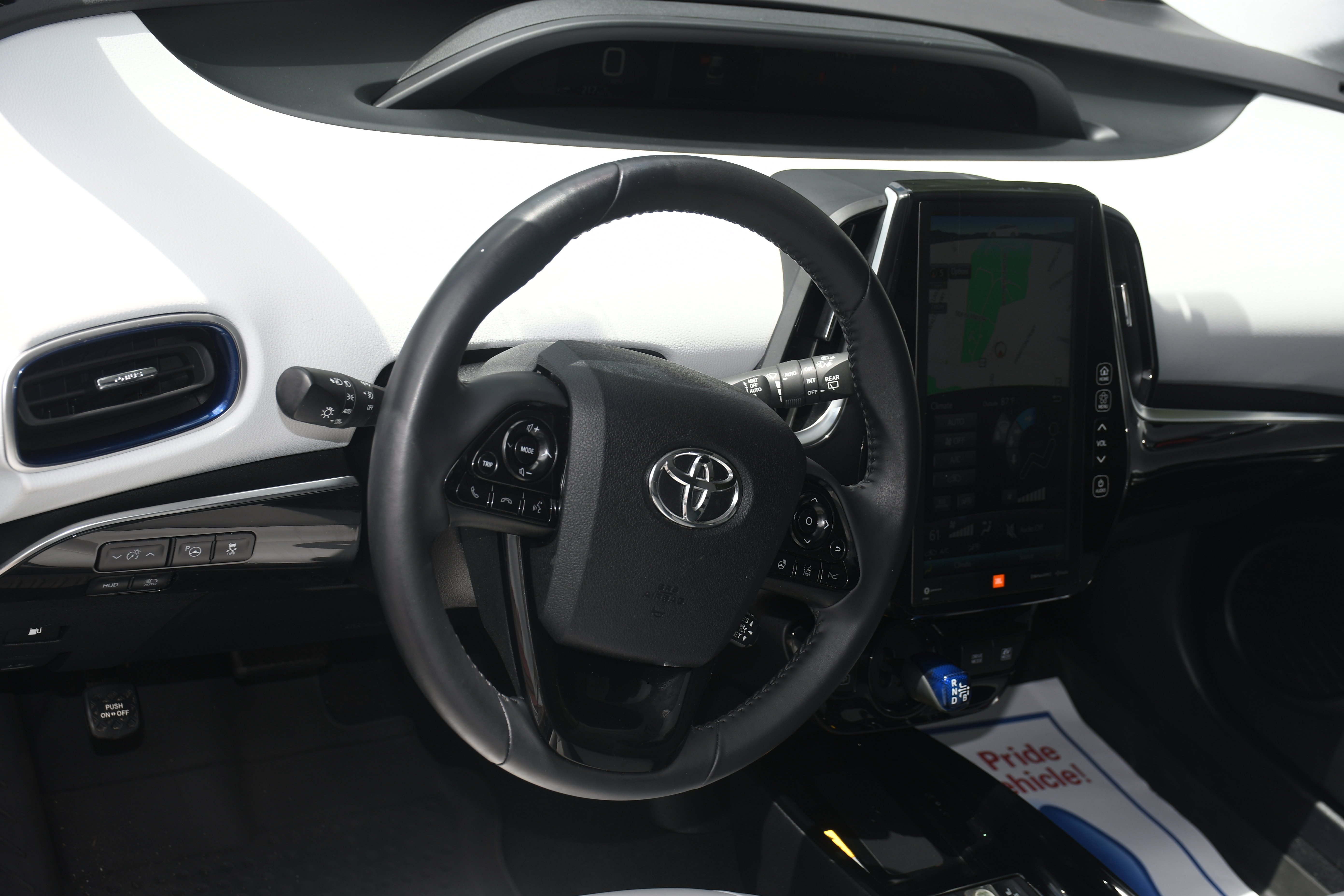 Used 2022 Beige Toyota Limited image 9